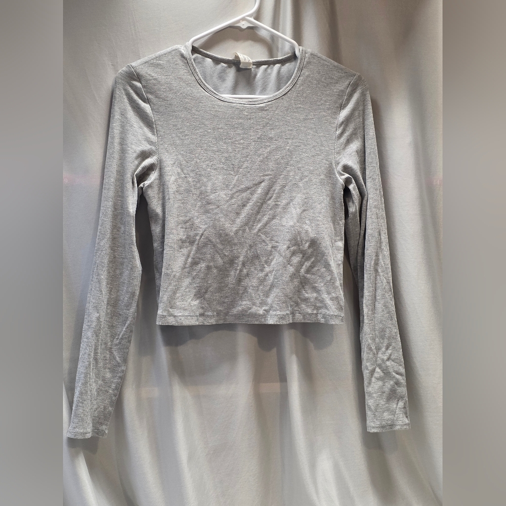 Yogalicious Gray Long Sleeve Top